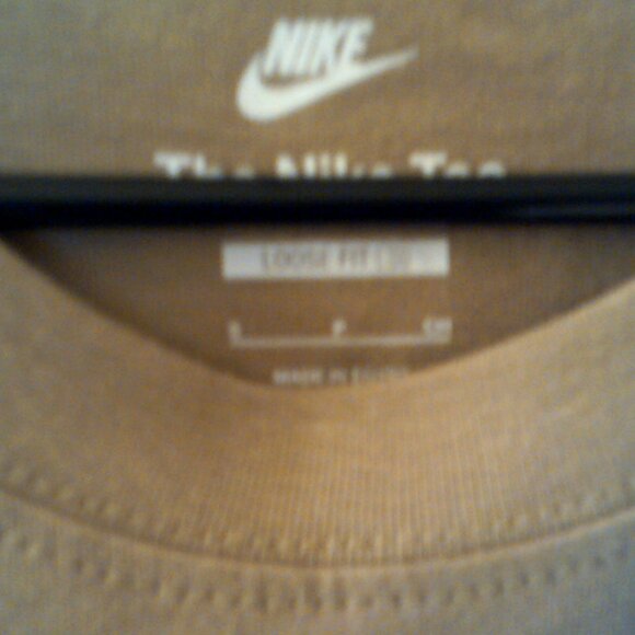NEW NIKE NSW "Official Use Only Max 90 Tee" MEN'S BEIGE T-SHIRT SMALL HJ0774-297 - Picture 5 of 8